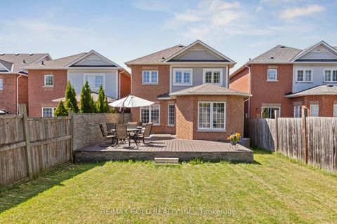 Photo 44 at 15 Blanchard Court, Brooklin, Whitby