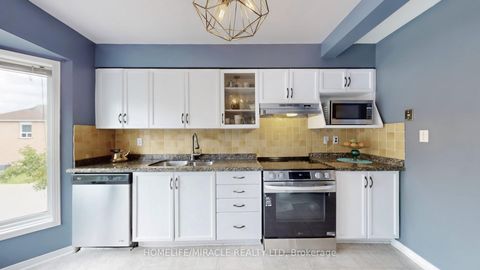 Photo 11 at 4 William Curtis Circle, College Manor, Newmarket