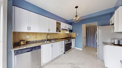 Photo 12 at 4 William Curtis Circle, College Manor, Newmarket