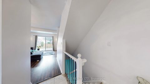 Photo 29 at 4 William Curtis Circle, College Manor, Newmarket