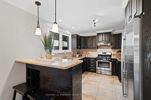 Photo 6 at 7 Rodarick Drive, Centennial Scarborough, Toronto
