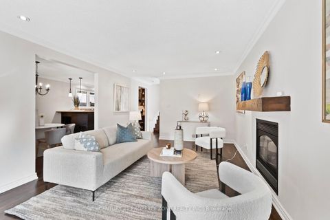 Photo 18 at 7 Rodarick Drive, Centennial Scarborough, Toronto