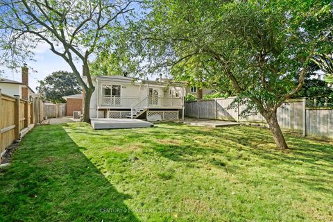 Photo 32 at 7 Rodarick Drive, Centennial Scarborough, Toronto
