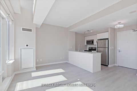Photo 2 at 512 - 55 East Liberty Street, Niagara, Toronto