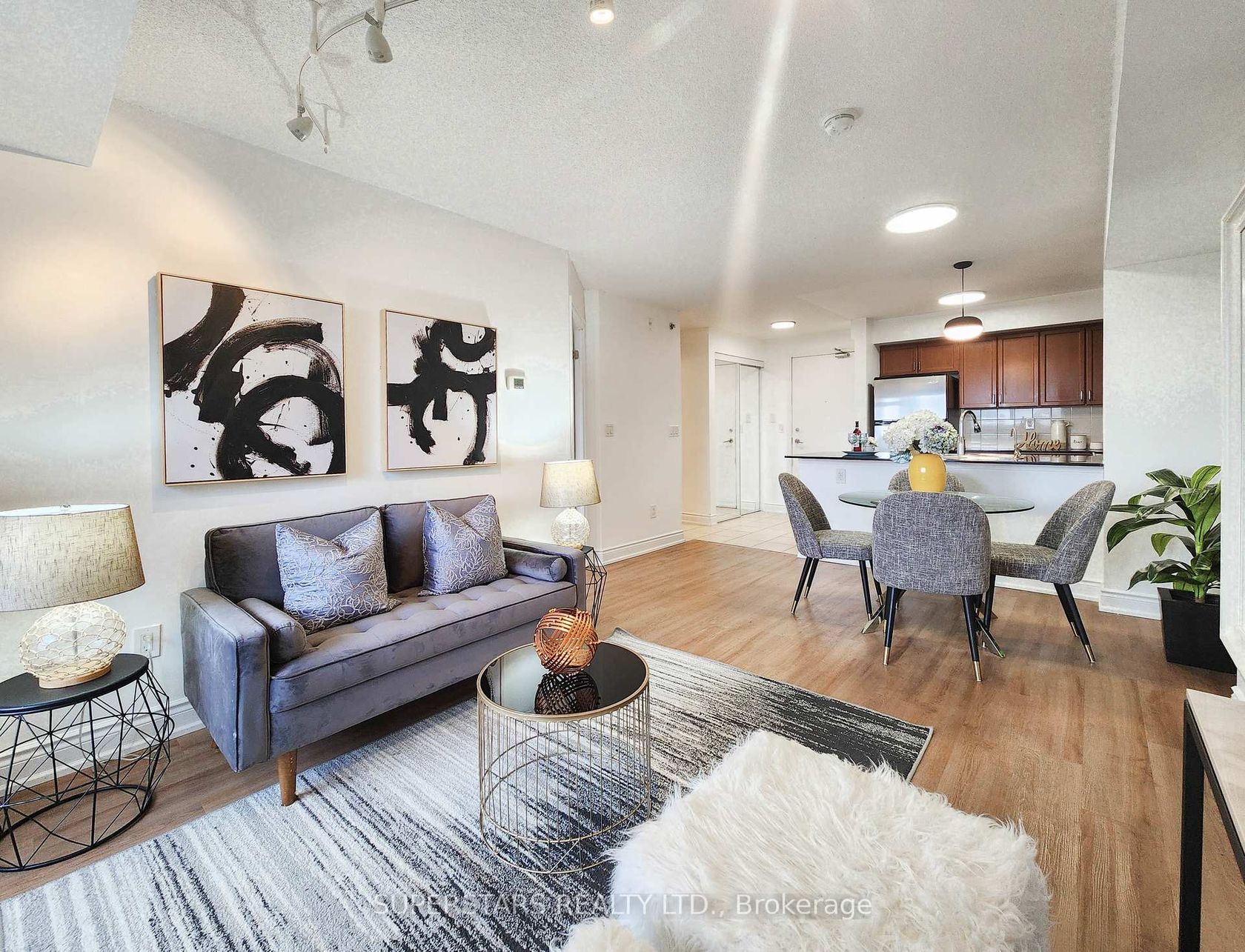 701 - 760 Sheppard Avenue W, Bathurst Manor, Toronto 