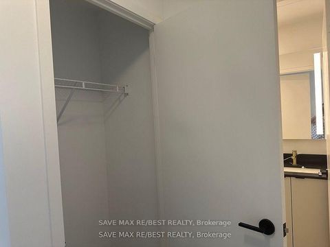 Photo 7 at 726 - 285 Dufferin Street, South Parkdale, Toronto