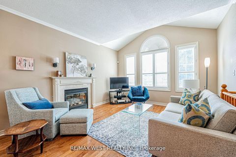 Photo 5 at 2223 Lapsley Crescent, WM Westmount, Oakville
