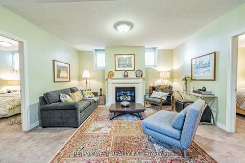 Photo 12 at 2223 Lapsley Crescent, WM Westmount, Oakville
