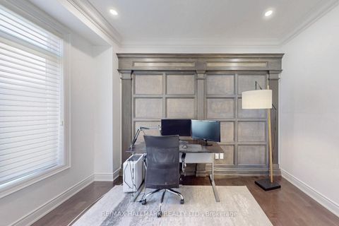 Photo 15 at 420 Paradelle Drive, Oak Ridges Lake Wilcox, Richmond Hill