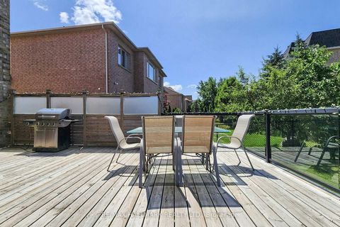 Photo 37 at 420 Paradelle Drive, Oak Ridges Lake Wilcox, Richmond Hill