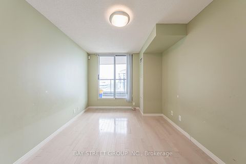 Photo 22 at 3802 - 23 Hollywood Avenue, Willowdale East, Toronto