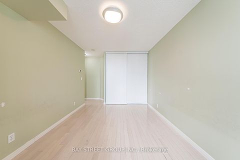 Photo 24 at 3802 - 23 Hollywood Avenue, Willowdale East, Toronto