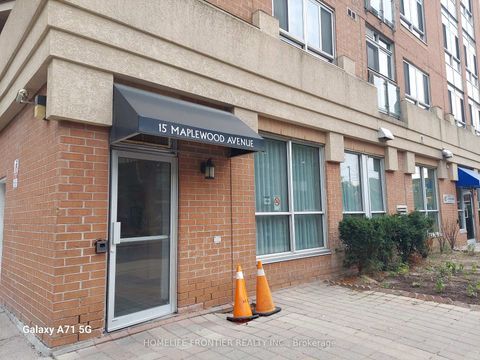 Photo 1 at 911 - 15 Maplewood Avenue, Cedarvale, Toronto