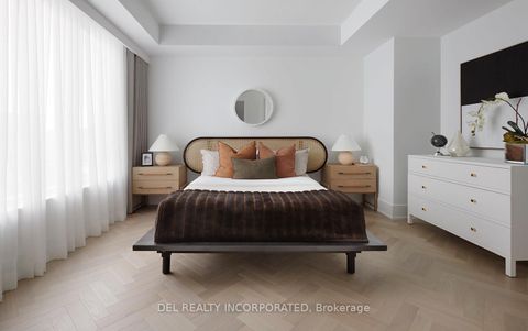 Photo 14 at 902 - 455 Wellington Street W, Waterfront Communities C1, Toronto