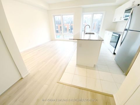 Photo 5 at 32 - 145 Tapscott Road, Malvern, Toronto