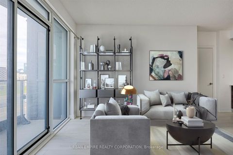Photo 5 at 913 - 50 Bruyeres Mews, Niagara, Toronto