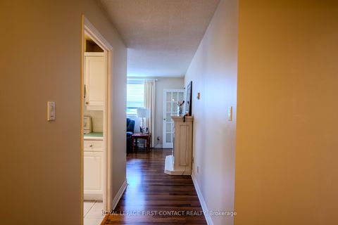 Photo 4 at 401 - 291 Blake Street, North Shore, Barrie