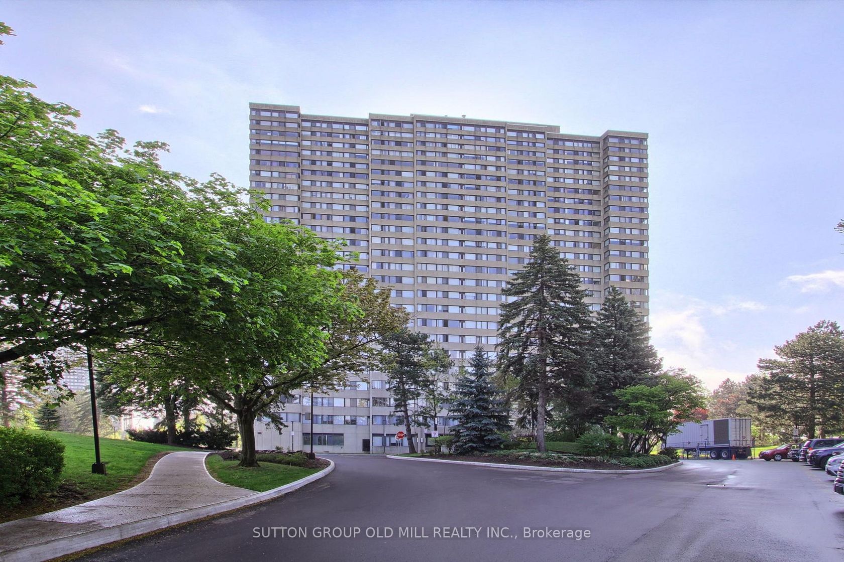 1604 - 133 Torresdale Avenue, Branson, Toronto 