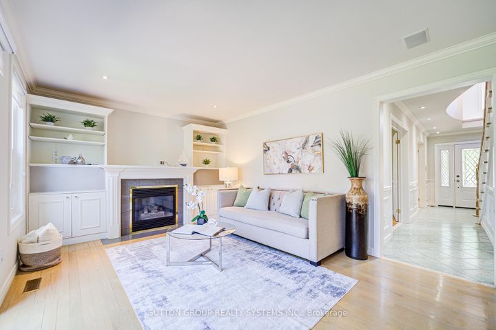 Photo 10 at 2979 Sycamore Street, CV Clearview, Oakville
