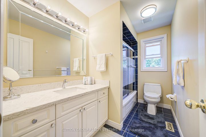 Photo 28 at 2979 Sycamore Street, CV Clearview, Oakville