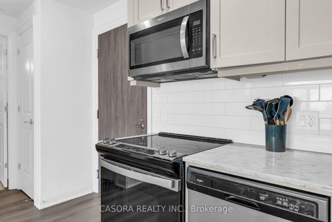 Photo 12 at 1506 - 20 Gatineau Drive, Beverley Glen, Vaughan
