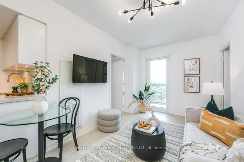 Photo 4 at 701 - 500 Wilson Avenue, Clanton Park, Toronto