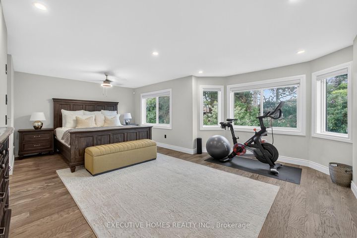 Photo 33 at 2966 Tradewind Drive, Meadowvale, Mississauga