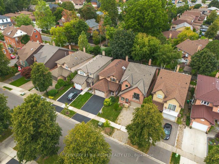 Photo 1 at 56 Sproule Drive, Downtown Brampton, Brampton