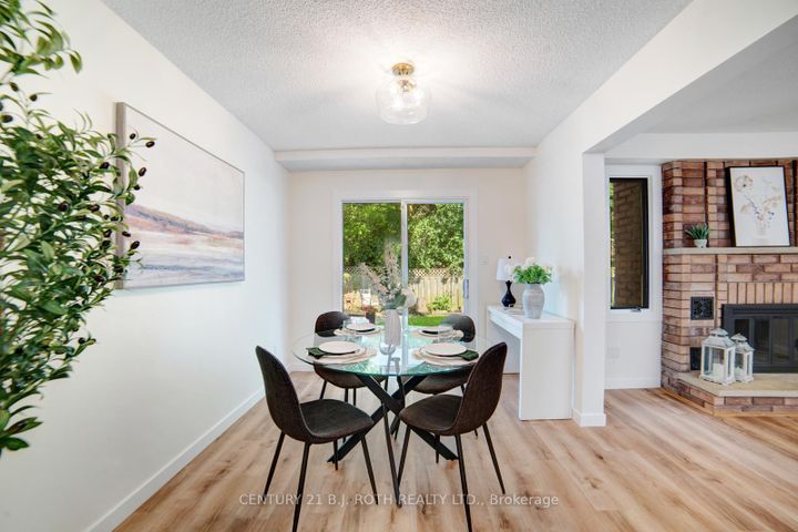 Photo 7 at 56 Sproule Drive, Downtown Brampton, Brampton