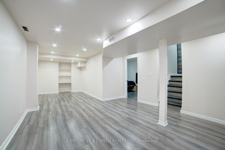 Photo 24 at 56 Sproule Drive, Downtown Brampton, Brampton