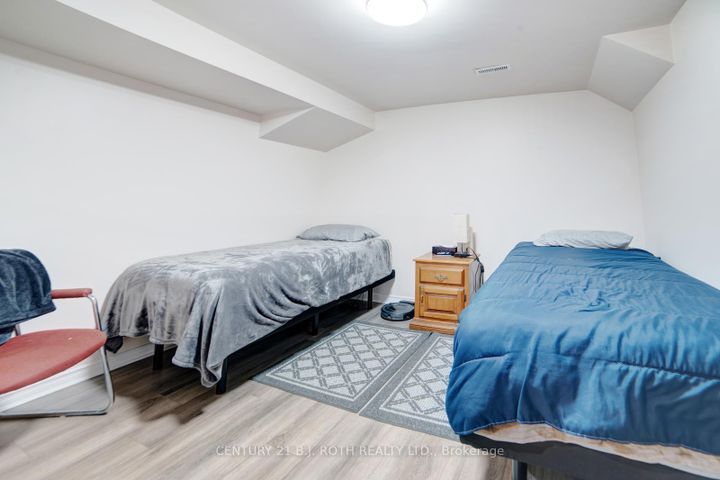 Photo 25 at 56 Sproule Drive, Downtown Brampton, Brampton