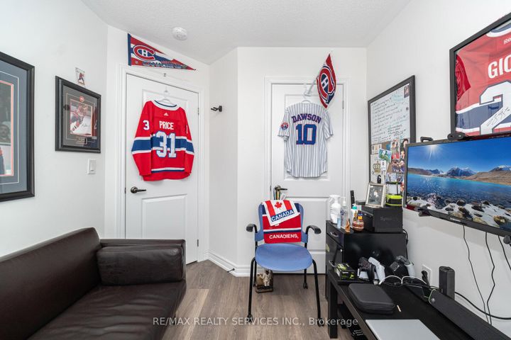 Photo 34 at 2 Estelle Gate, Bram East, Brampton
