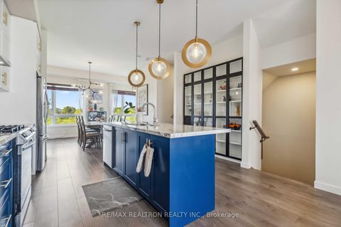 Photo 9 at 34 Nine Mile Lane, Westbrook, Richmond Hill