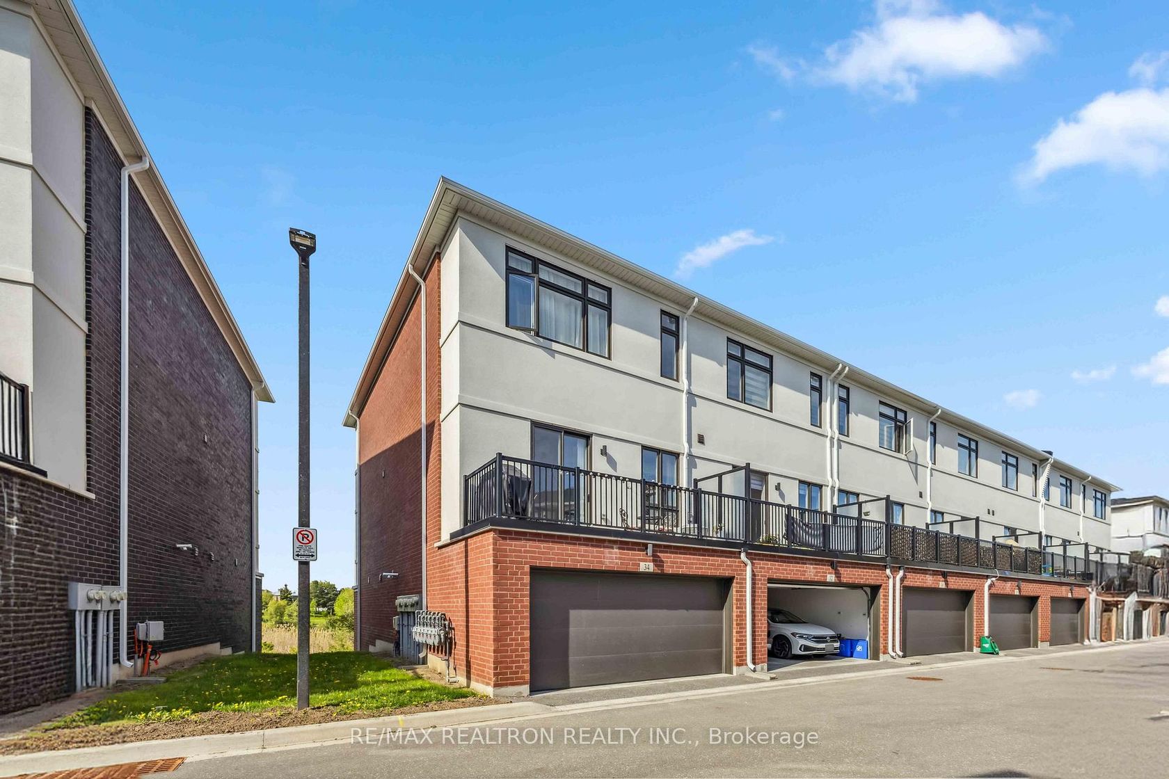 34 Nine Mile Lane, Westbrook, Richmond Hill 