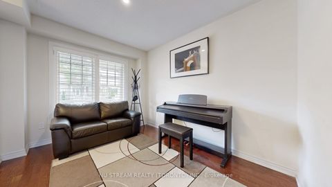 Photo 5 at 79 Stoyell Drive, Jefferson, Richmond Hill