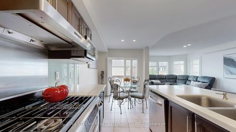 Photo 8 at 79 Stoyell Drive, Jefferson, Richmond Hill