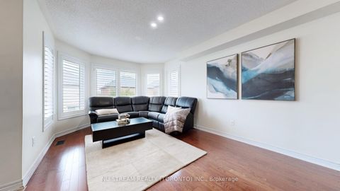 Photo 12 at 79 Stoyell Drive, Jefferson, Richmond Hill