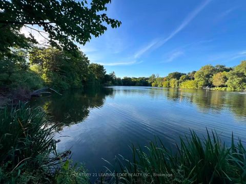 Photo 12 at 329 Mill Street, Mill Pond, Richmond Hill