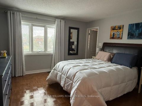 Photo 0 at 59 Condotti Drive, West Woodbridge, Vaughan