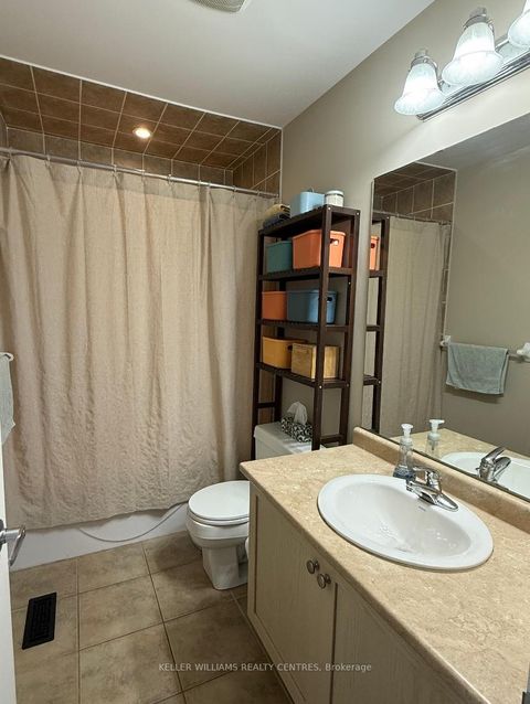 Photo 15 at 59 Condotti Drive, West Woodbridge, Vaughan