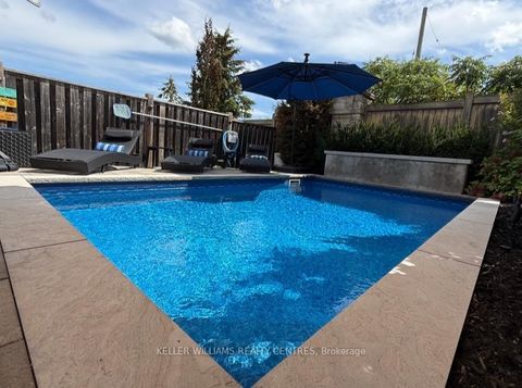 Photo 19 at 59 Condotti Drive, West Woodbridge, Vaughan