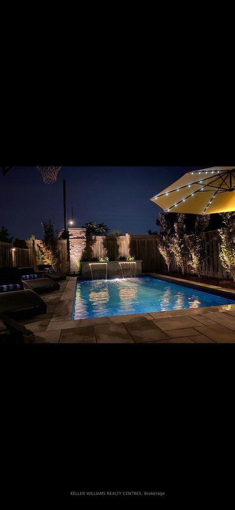 Photo 25 at 59 Condotti Drive, West Woodbridge, Vaughan