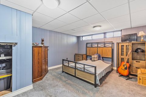 Photo 26 at 20 Hallow Crescent, Kipling, Toronto