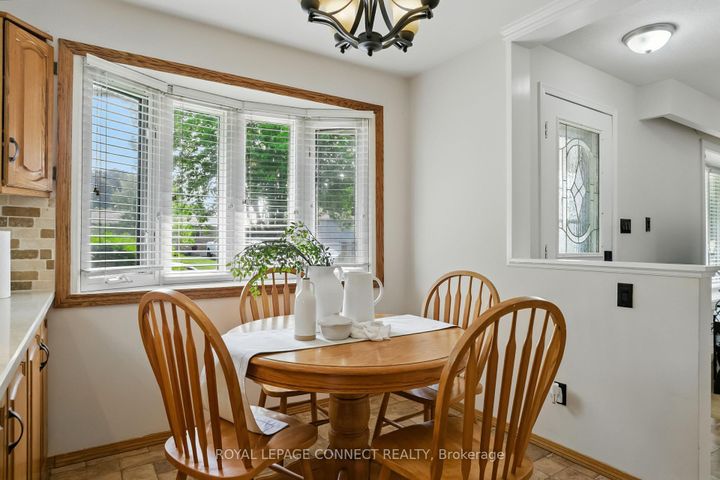 Photo 7 at 764 Westdale Street, Northglen, Oshawa