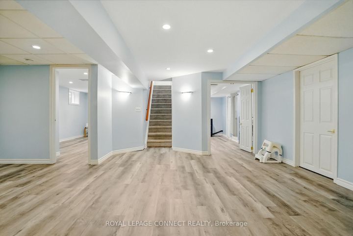 Photo 18 at 764 Westdale Street, Northglen, Oshawa