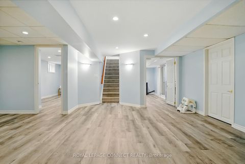 Photo 18 at 764 Westdale Street, Northglen, Oshawa