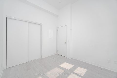 Photo 17 at 234 - 405 Dundas Street W, GO Glenorchy, Oakville