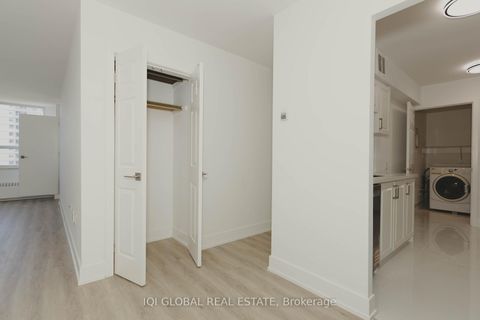 Photo 16 at 1202 - 390 Dixon Road SE, The Westway, Toronto