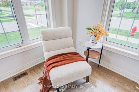 Photo 12 at 238 Hartwell Way, Bayview Northeast, Aurora