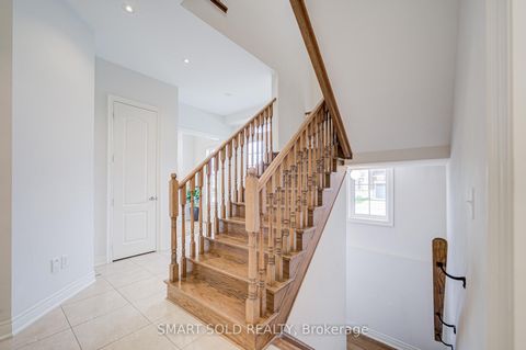 Photo 13 at 238 Hartwell Way, Bayview Northeast, Aurora